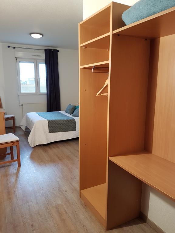 Hotel Des Bois Seltz エクステリア 写真